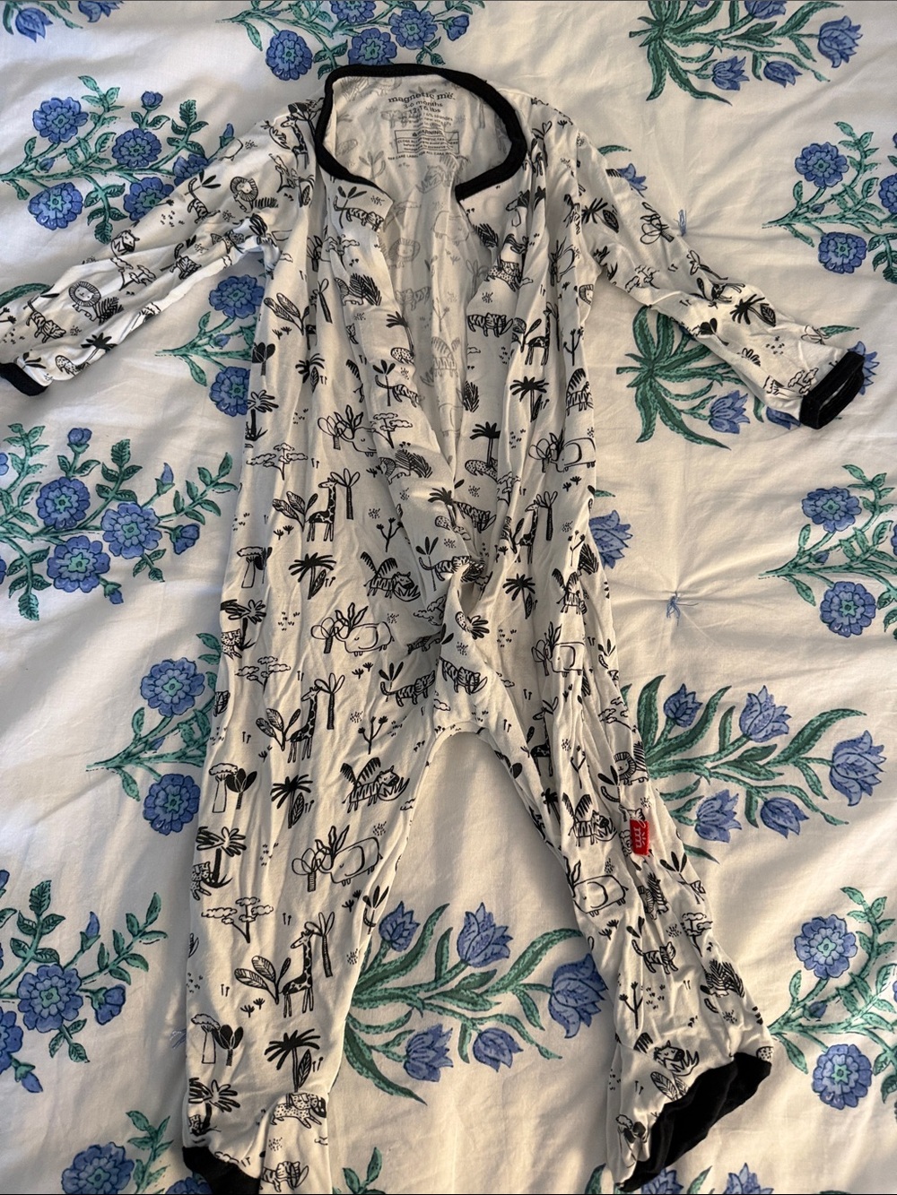 Magnetic Me White Footie with Black Animal Sketches